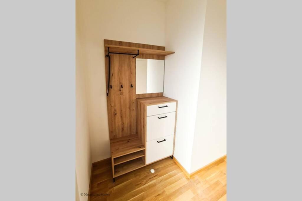 Lake View Suite 莫比斯希安西 外观 照片